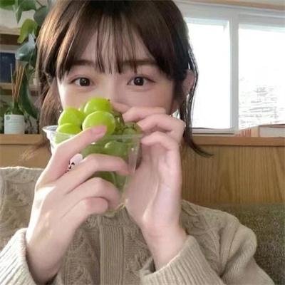 夜深吻唇香